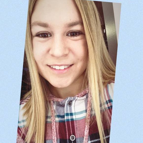 Profile Picture of Jenna Hansen (@jenna68714) on Poshmark