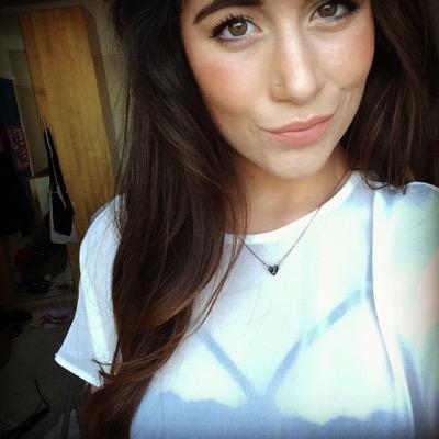 Profile Picture of Laura Davey (@LauraJaneDavey) on Twitter