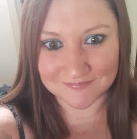 Profile Picture of Victoria Girdlestone (@victoria__87) on Poshmark