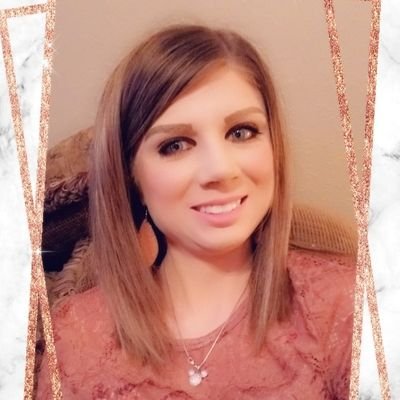 Profile Picture of Amanda Eddings (@mandahugapanda) on Twitter