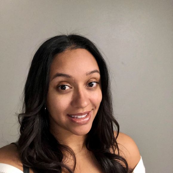 Profile Picture of Bonnie Ganther (@b_ganther) on Poshmark