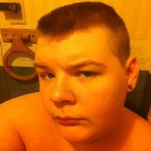 Profile Picture of Zachary (@killzombiesr) on Myspace