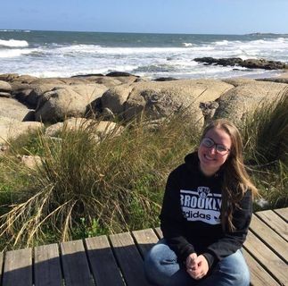 Profile Picture of Cassandra Silveira Pereyra (@cassandra.silveirapereyra) on Facebook