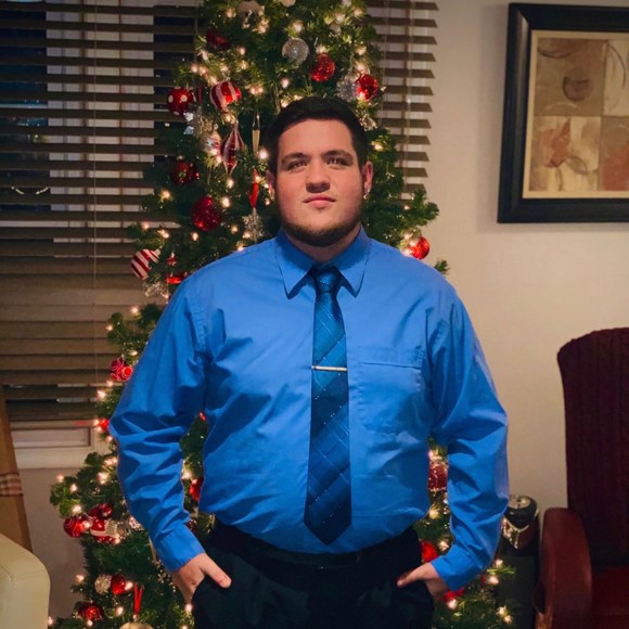 Profile Picture of Dylan Venable (@dylanvenable651) on Poshmark
