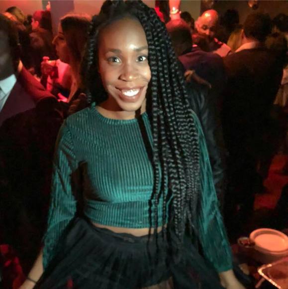 Profile Picture of Tarah Laurent (@tml1592) on Poshmark