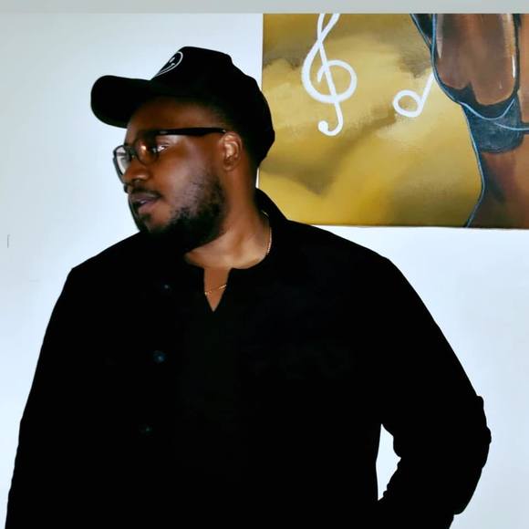 Profile Picture of Kevin Woods (@kevhornz) on Poshmark