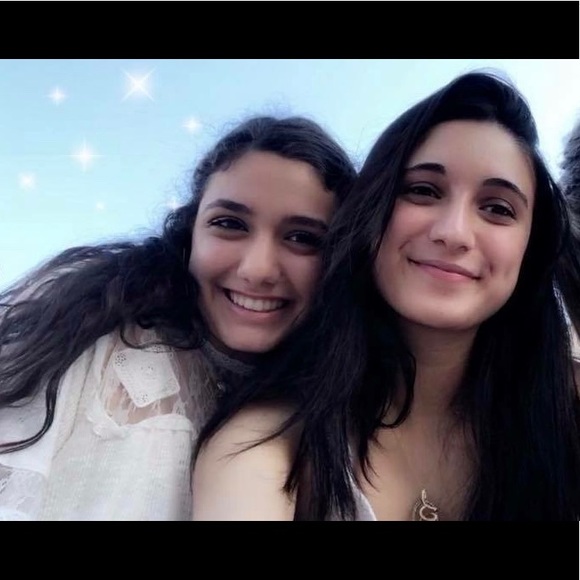 Profile Picture of Eliane Baaklini (@ebaaklini) on Poshmark