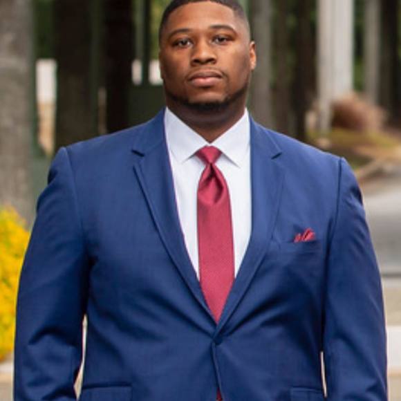 Kameron Smith - Poshmark Profile Picture of Kameron Smith (@kameron_chis) on Poshmark