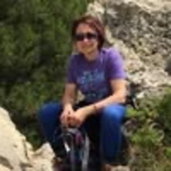 Profile Picture of Marcia Fay (@marcia_fay) on Poshmark