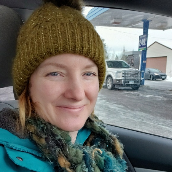 Profile Picture of Lacie Laurich (@oteliazmom) on Poshmark