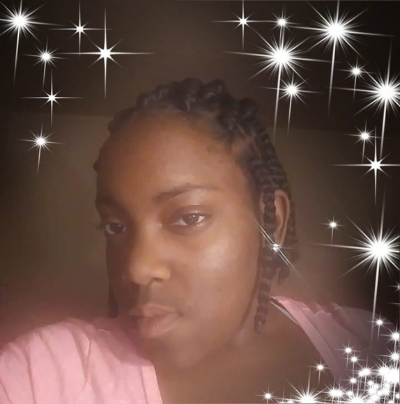 Profile Picture of Keshia Edwards (@k33kee23) on Poshmark