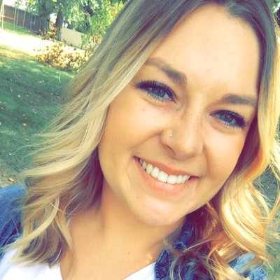 Profile Picture of Mel (@Mel_Springer) on Twitter