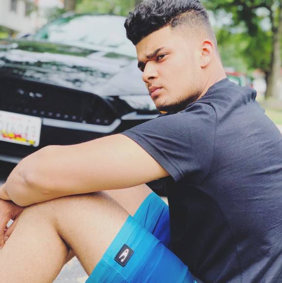 Profile Picture of Sameer Sheikh (@sameersheikh) on Poshmark