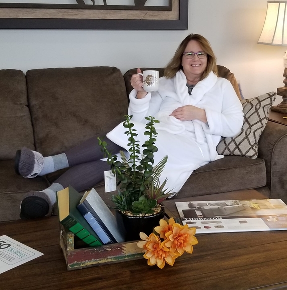 Profile Picture of Darla Vanerem (@jdvanerem) on Poshmark