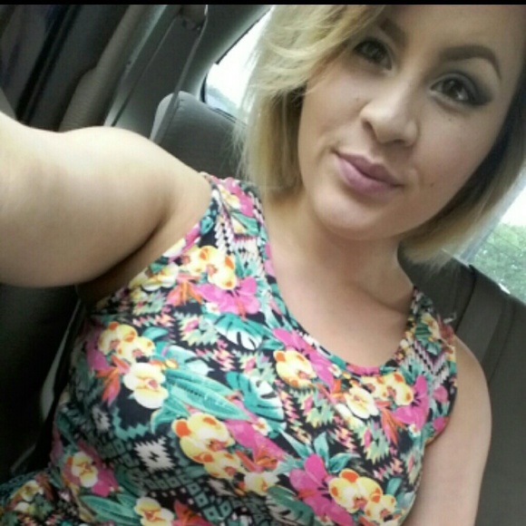 Profile Picture of Jade Mcree (@jadejadee) on Poshmark