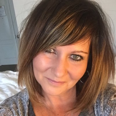 Profile Picture of Charlene Munro (@charmunro) on Twitter