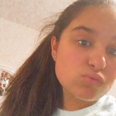 Profile Picture of Emily Cacchillo (@Emily85542336) on Twitter