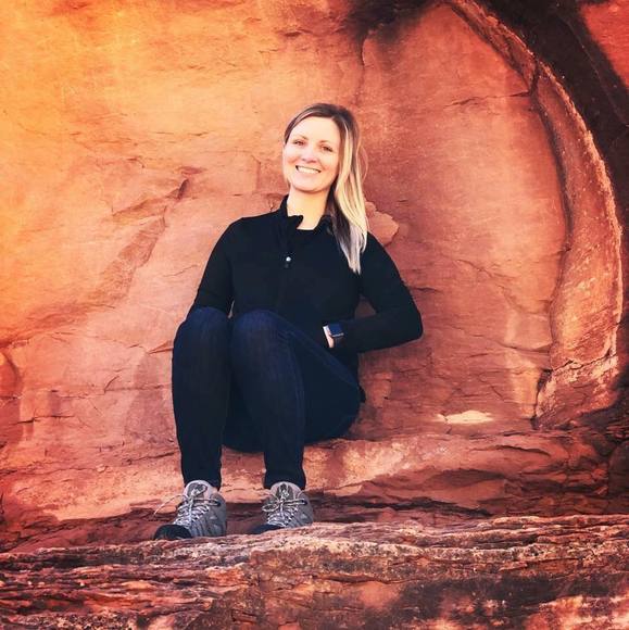 Profile Picture of Brianne Lydon (@blydon28) on Poshmark