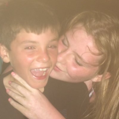 Profile Picture of Alyssa Potts (@pottzie27) on Twitter