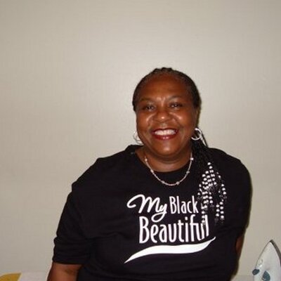 Profile Picture of Yolanda Barry (@sweetypea53) on Twitter