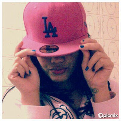 Profile Picture of G̶̲̥̅̊Z̲̣ϋМ̣̇A̶̲̅N̲̅ (@whitneyguzman1) on Twitter