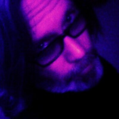 Profile Picture of Brad Leslie (@glazier4life) on Twitter