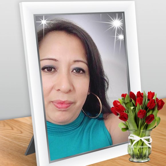 Profile Picture of Candi Campos (@campos2015cande) on Poshmark