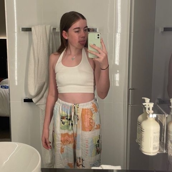 Profile Picture of Greta Mcgavin (@gretamcgavin) on Poshmark