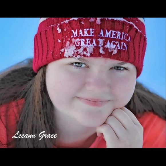 Profile Picture of Leeann Reese (@leeann_reese) on Poshmark