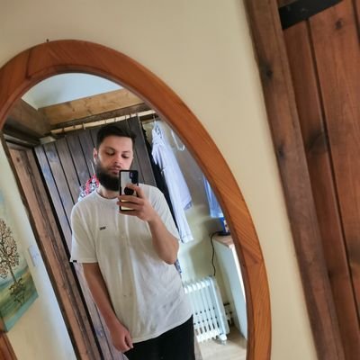 Profile Picture of Tom McKay (@tomamckay) on Twitter