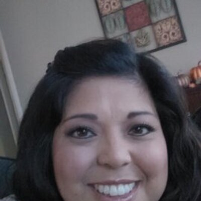Profile Picture of Lorraine Wolfe (@rainey2172) on Twitter