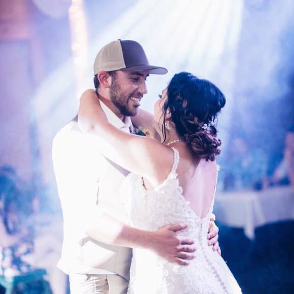 Profile Picture of Sarah Jarnot (@jarnotsarah) on Poshmark