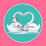 Profile Picture of Caroline Bloxom (@southernswansflorals) on Instagram