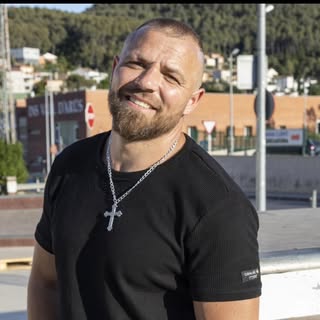 Profile Picture of Iván Valentín (@ivanvalentin_) on Instagram