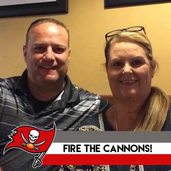 Profile Picture of Bobby Webb (@bobbytwebb) on Poshmark