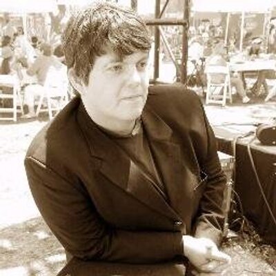 Profile Picture of Paul McMichael (@WannaBeatle) on Twitter