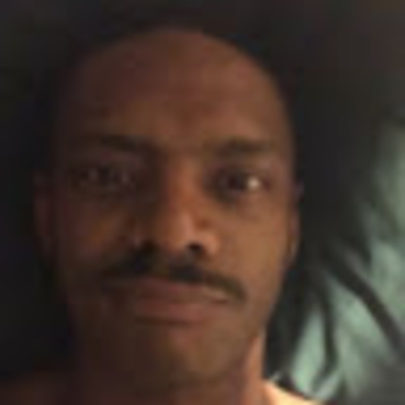Profile Picture of Dustin Moore (@dustinmoore86) on Poshmark