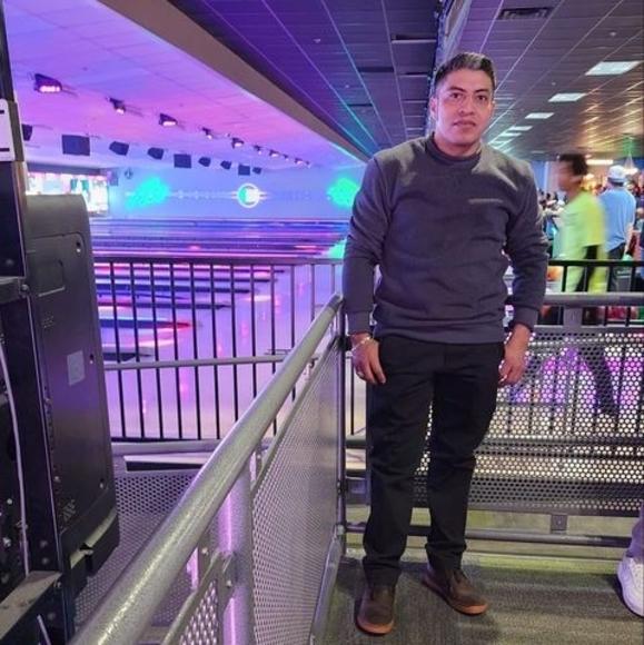 Profile Picture of Benigno Bonilla (@benignobonilla) on Poshmark