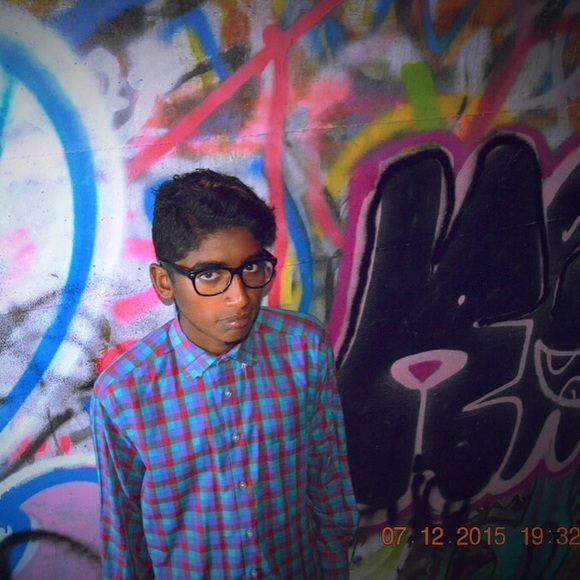 Profile Picture of Kailash Kumar (@fantasykai) on Poshmark