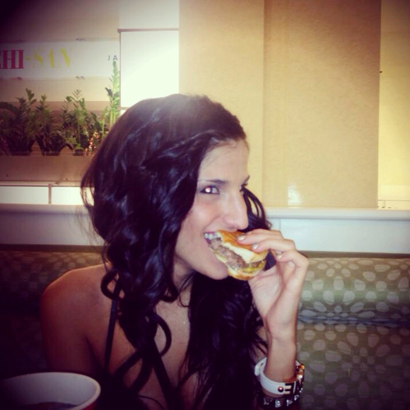 Profile Picture of Gina Boscaino (@ginaxgirl) on Poshmark