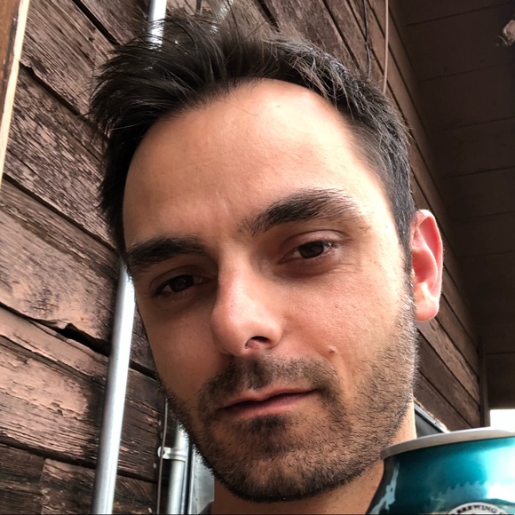 Profile Picture of Steve Hart (@stevehart629) on Poshmark