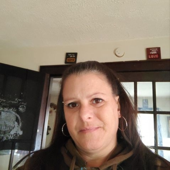 Profile Picture of Donna Hare (@donnahare46) on Poshmark