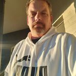 Profile Picture of James Loewen (@jamesloewen73) on Instagram