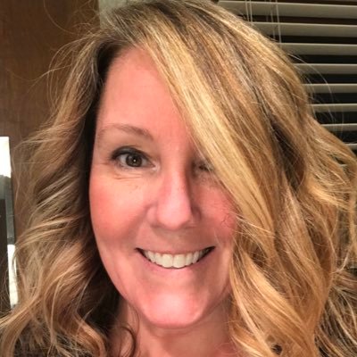 Profile Picture of Mary Kate Francis (@marykateua) on Twitter