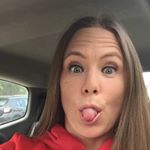 Profile Picture of Stephanie Heitz (@aloha33364) on Instagram