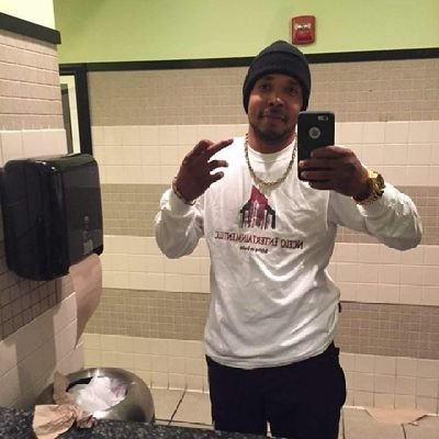 Profile Picture of Deron James (@DeronJames6) on Twitter