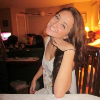 Profile Picture of Amanda Labbe (@amandaClabbe) on Twitter