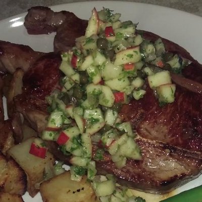 Profile Picture of Paul Bray (@PBfoodlove) on Twitter