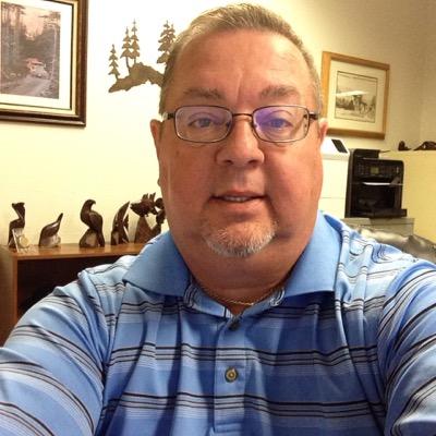 Profile Picture of Jeff Squires (@jvsquires) on Twitter