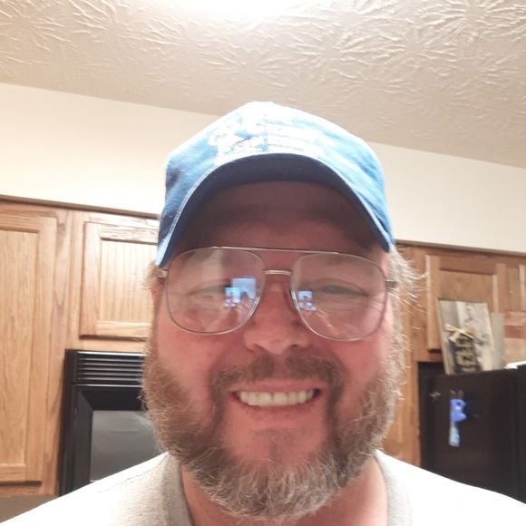 Profile Picture of Jefferson Goddard (@jeffersongoddar) on Poshmark